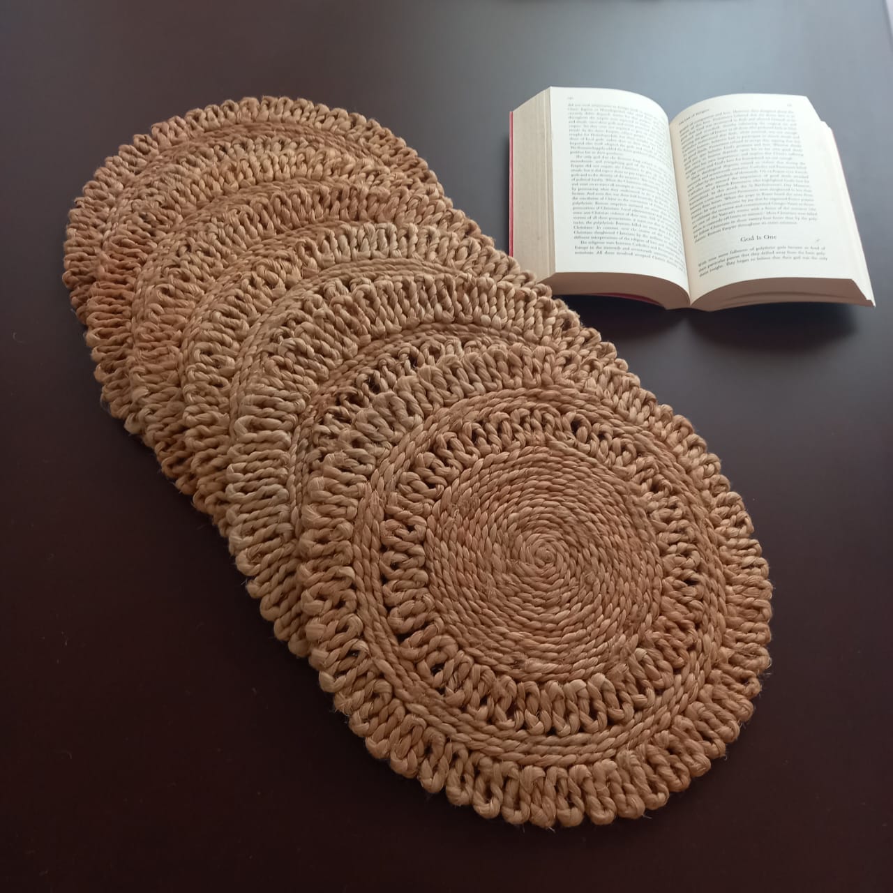 Jute Ruffle Placemat