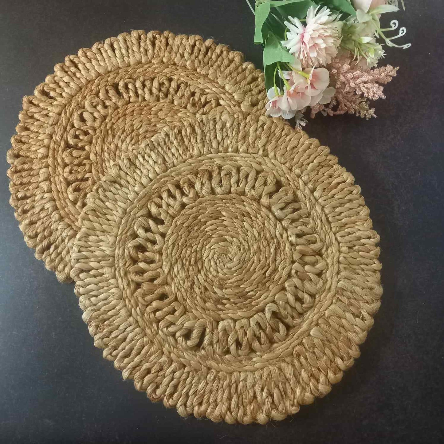 Jute Ruffle Placemat