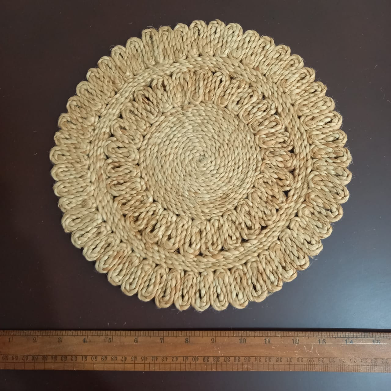 Jute Triple Ruffle Placemat