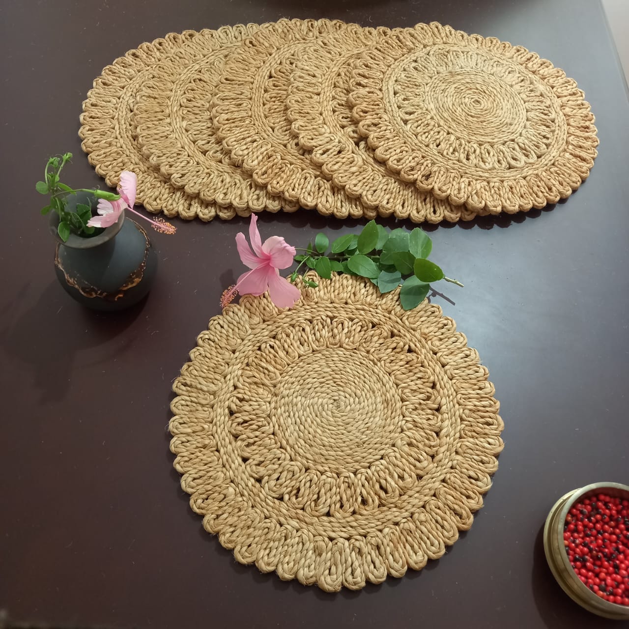 Jute Triple Ruffle Placemat