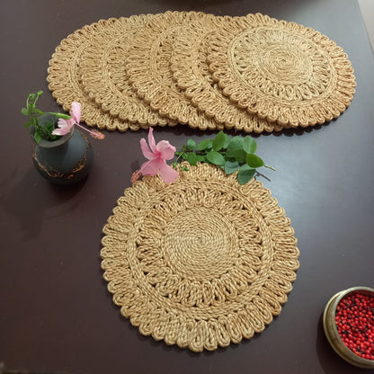 Jute Triple Ruffle Placemat