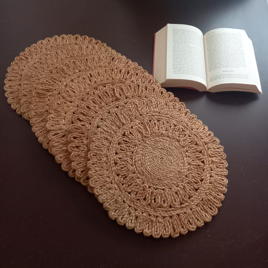 Jute Triple Ruffle Placemat