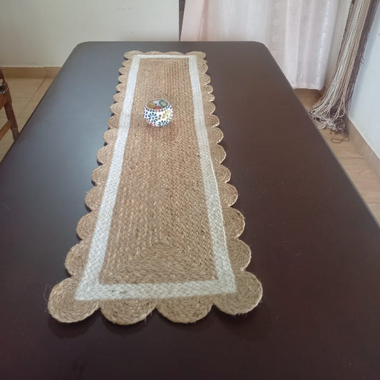 Jute White Scallop Runner